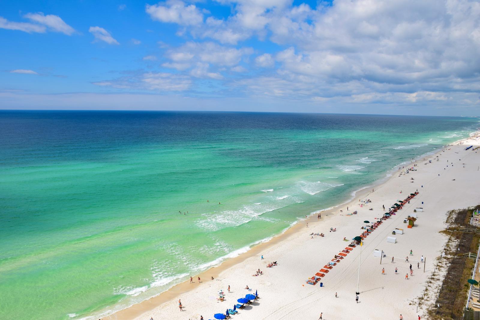 30A condos near white-sand beaches and the emerald-green waters of Florida’s scenic Gulf Coast